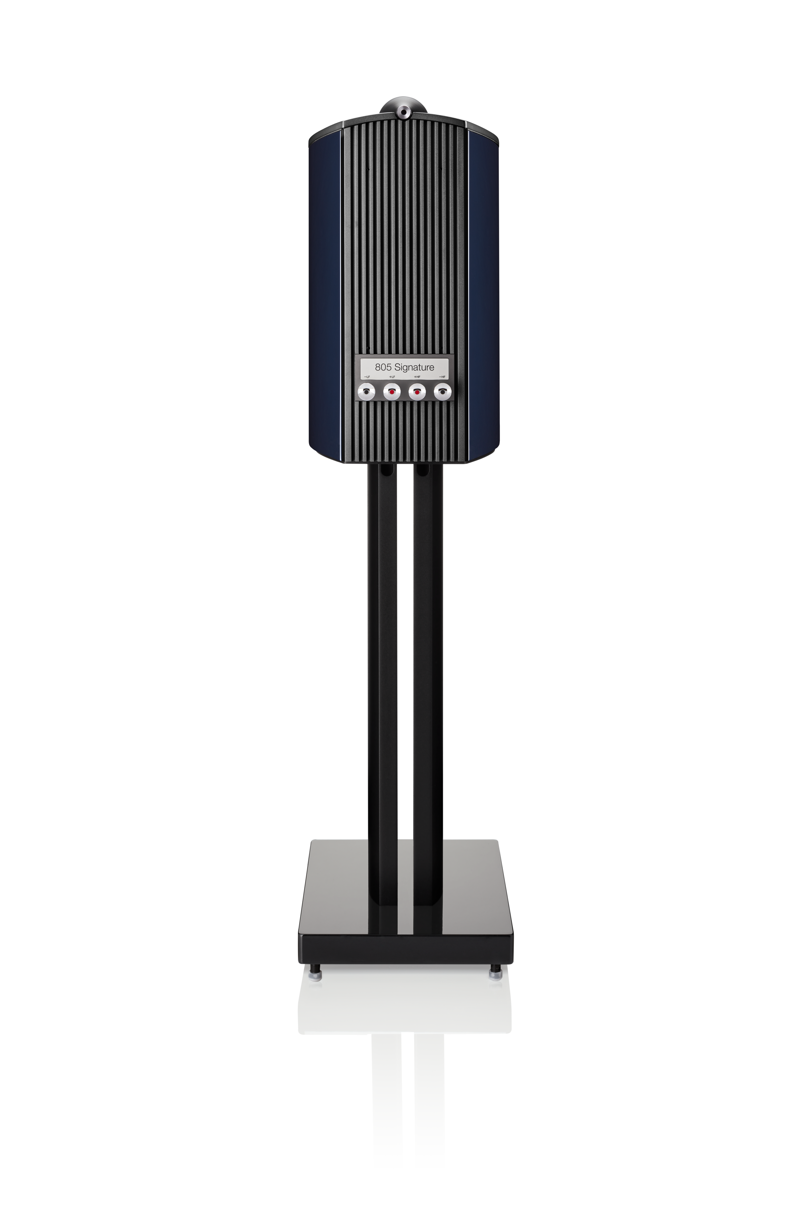 805 D4 Signature