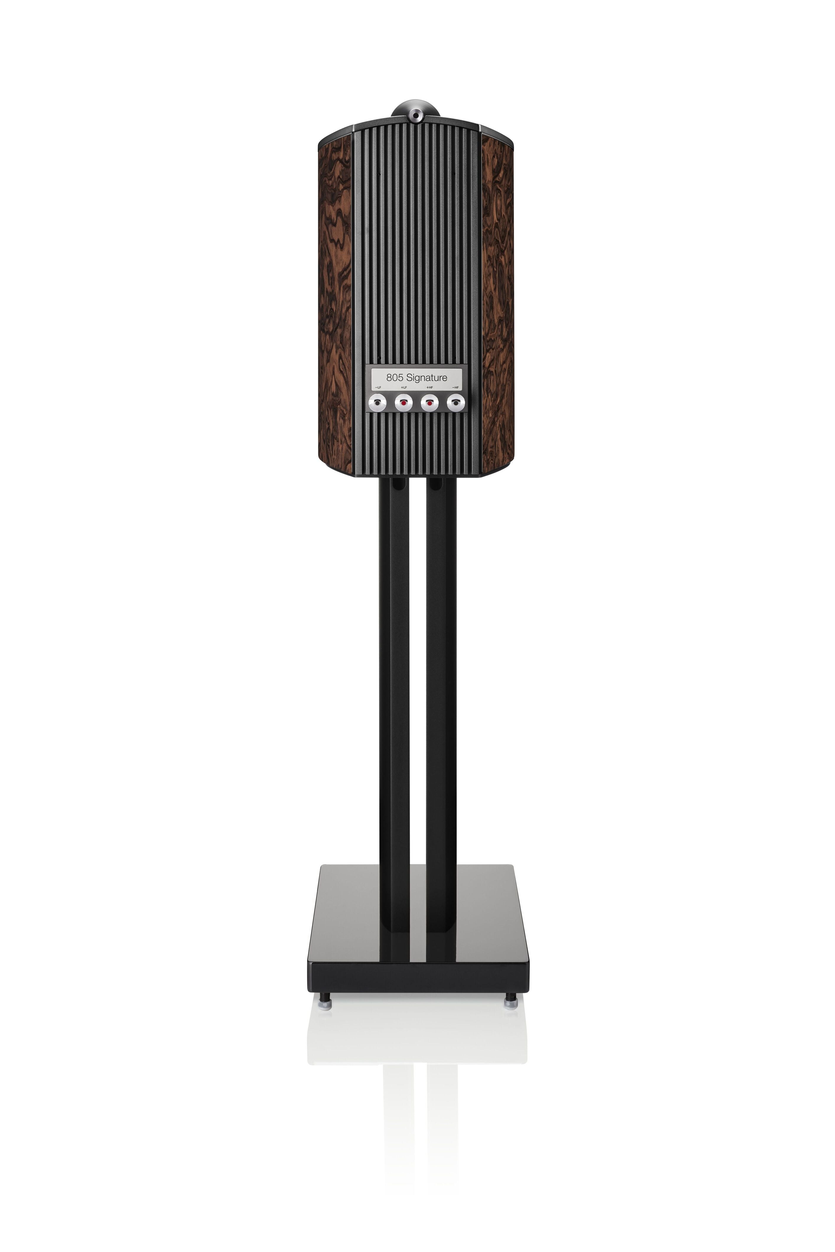 805 D4 Signature