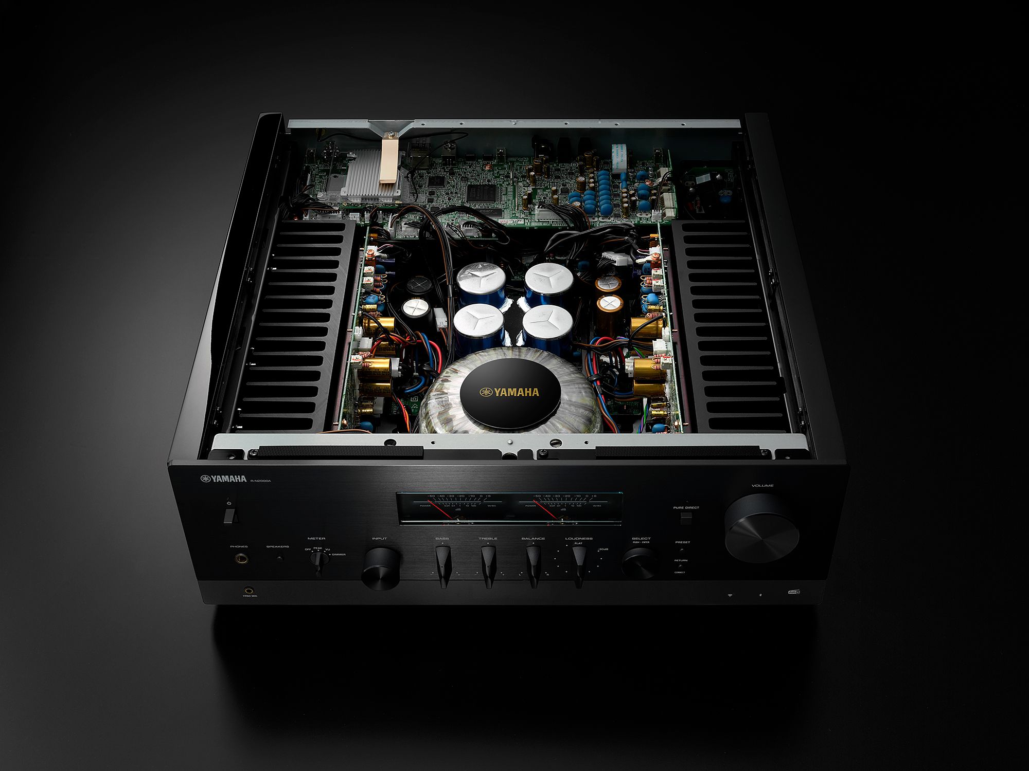 Yamaha rn2000a