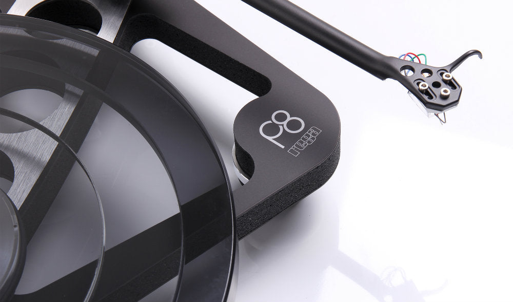 Rega planar 8