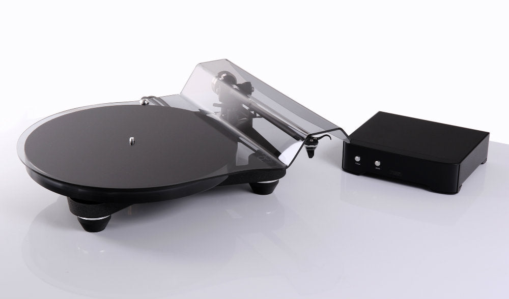 Rega planar 8
