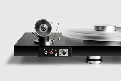 Debut Reference 10