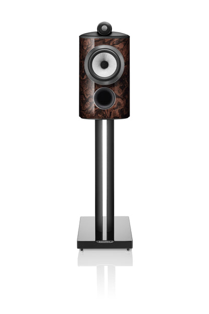 805 D4 Signature