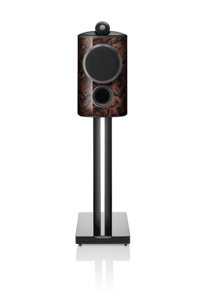 805 D4 Signature