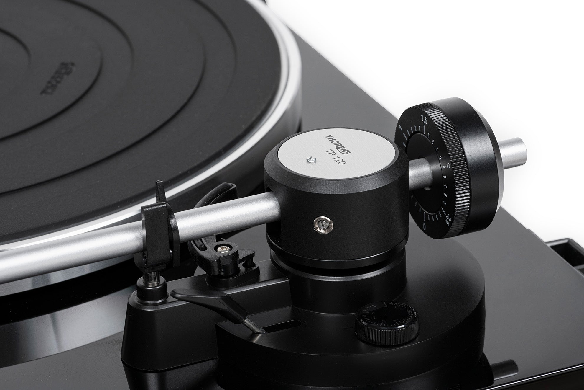 Thorens 204