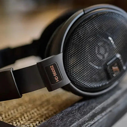 HD 660 S2