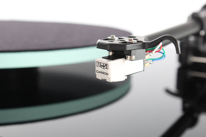 Rega planar 2 carbon