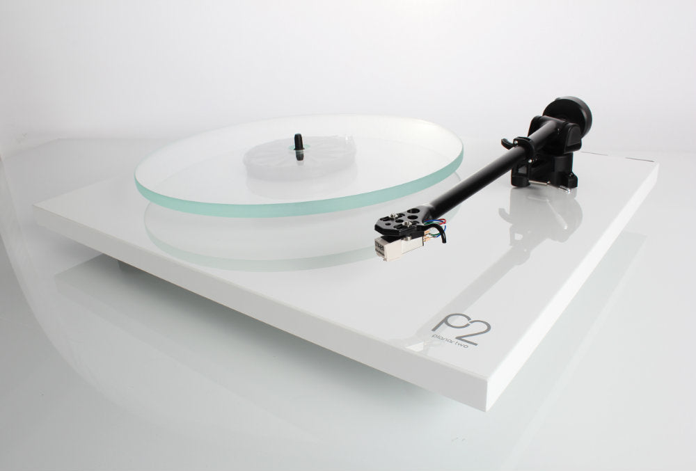 Rega planar 2 carbon