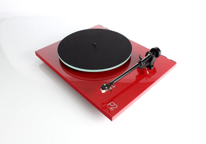 Rega planar 2 carbon