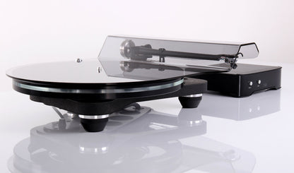 Rega planar 8
