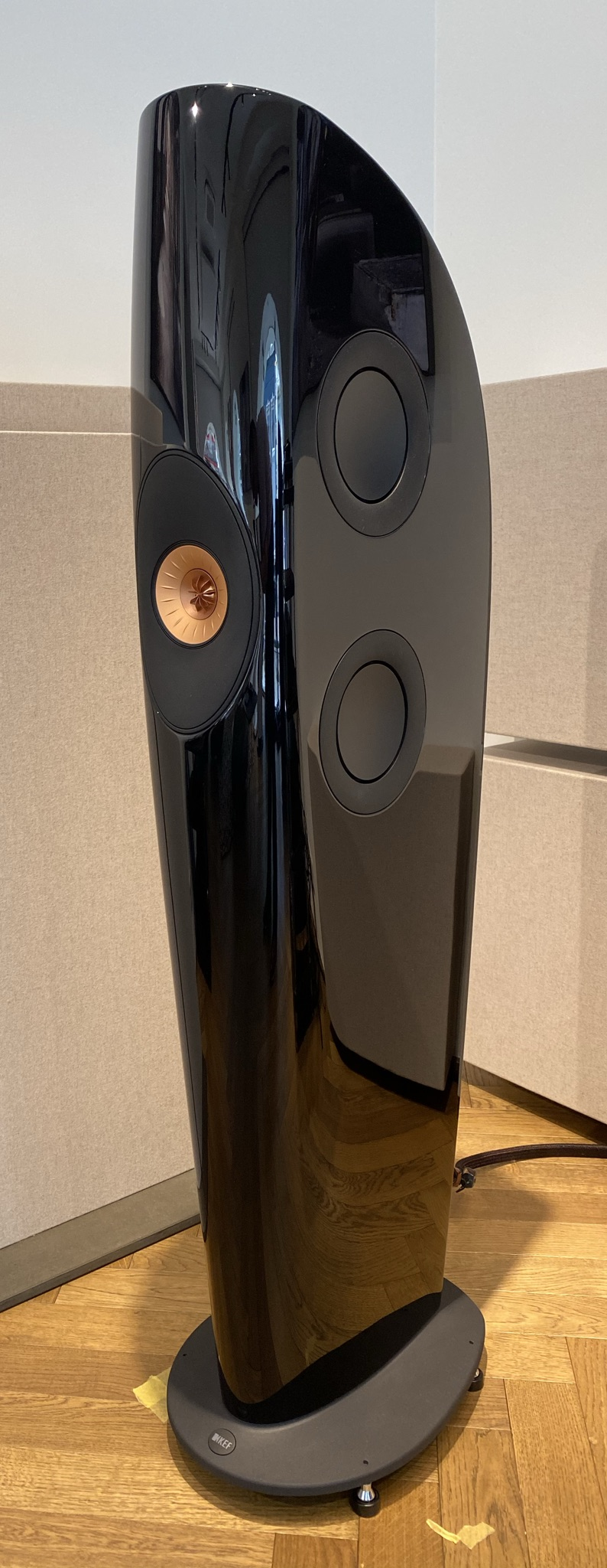 KEF Blade Meta bij Poulissen