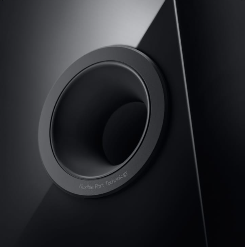 KEF | R5 Meta