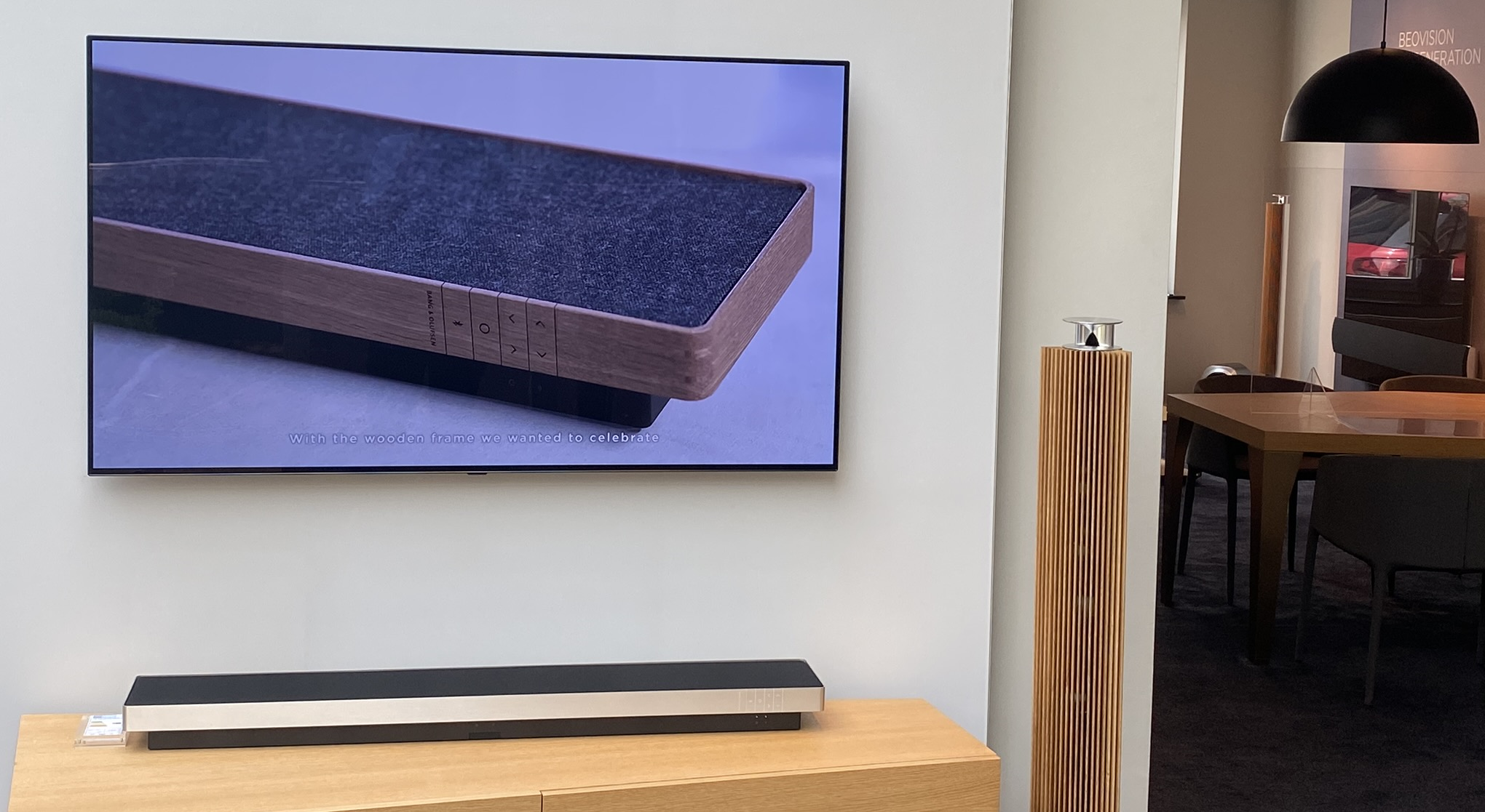 BeoSound Stage, B&O soundbar 