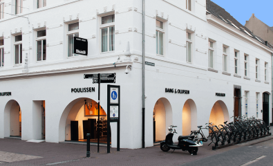 Werken bij Poulissen Audio Video Center