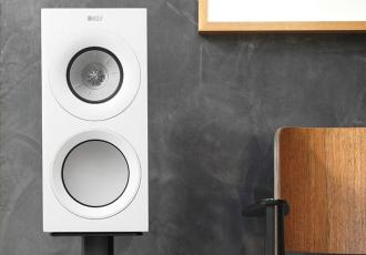 KEF R3 wit