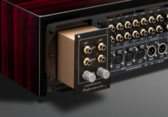 Accuphase AD-2900
