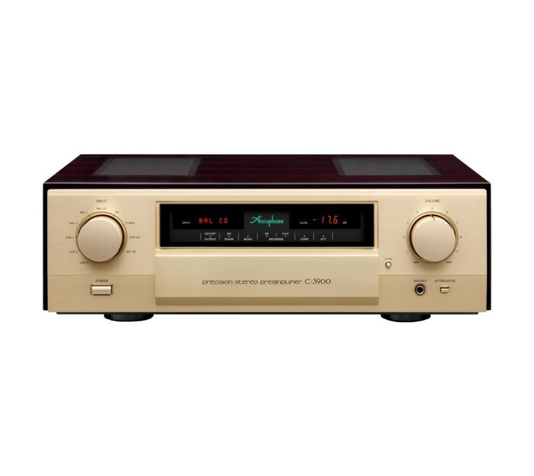 Accuphase C-3900
