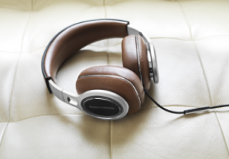 Bowers & Wilkins P9