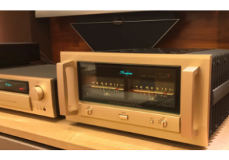 Accuphase