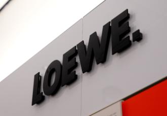 Loewe.