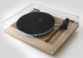 Rega Planar 3 light oak